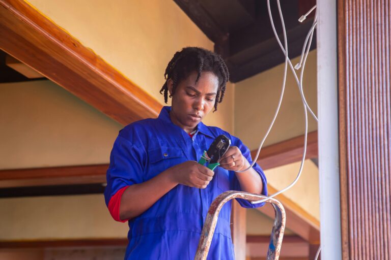 Electrician Helper Jobs